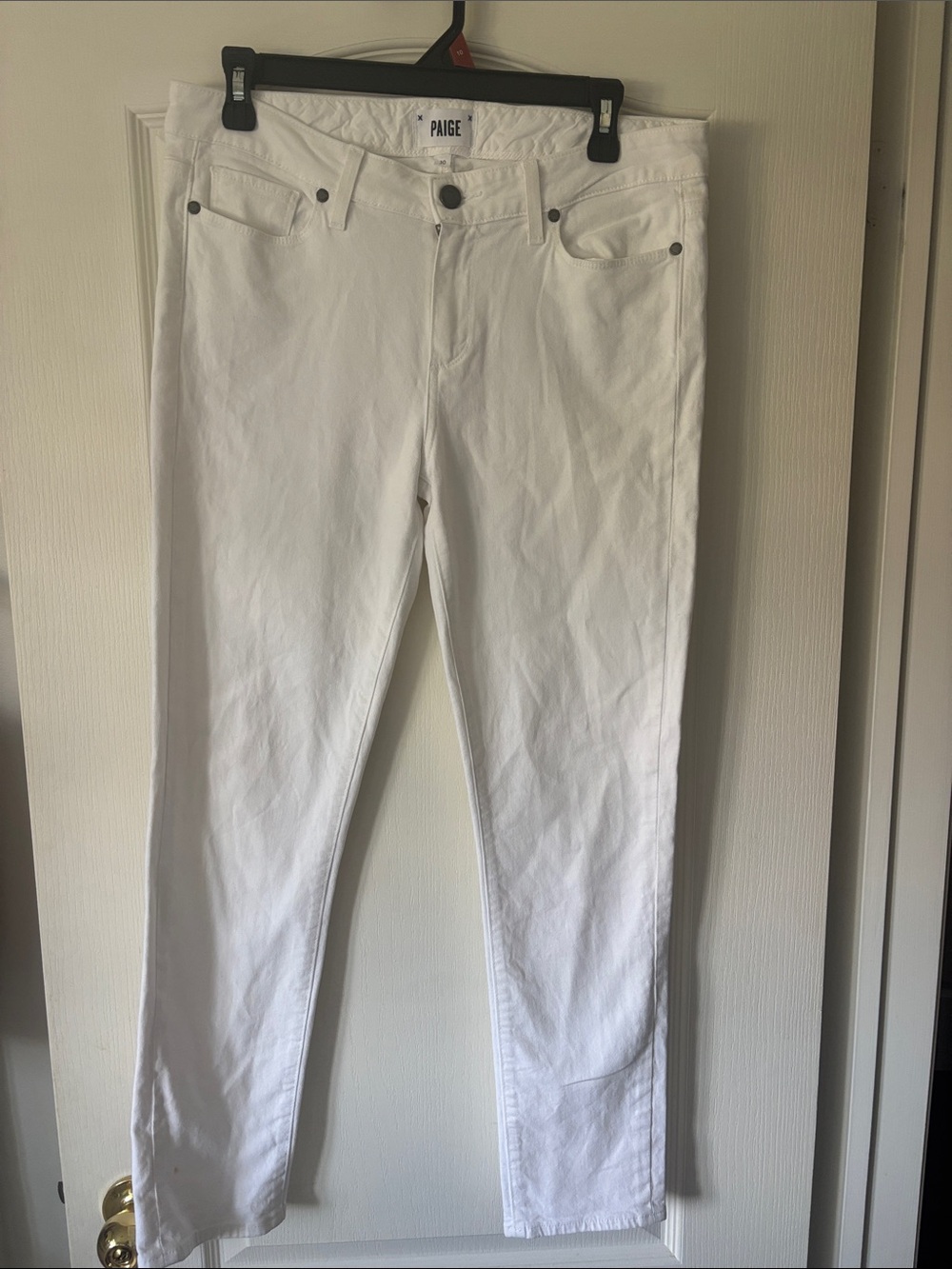 PAIGE White Skyline Crop Jeans